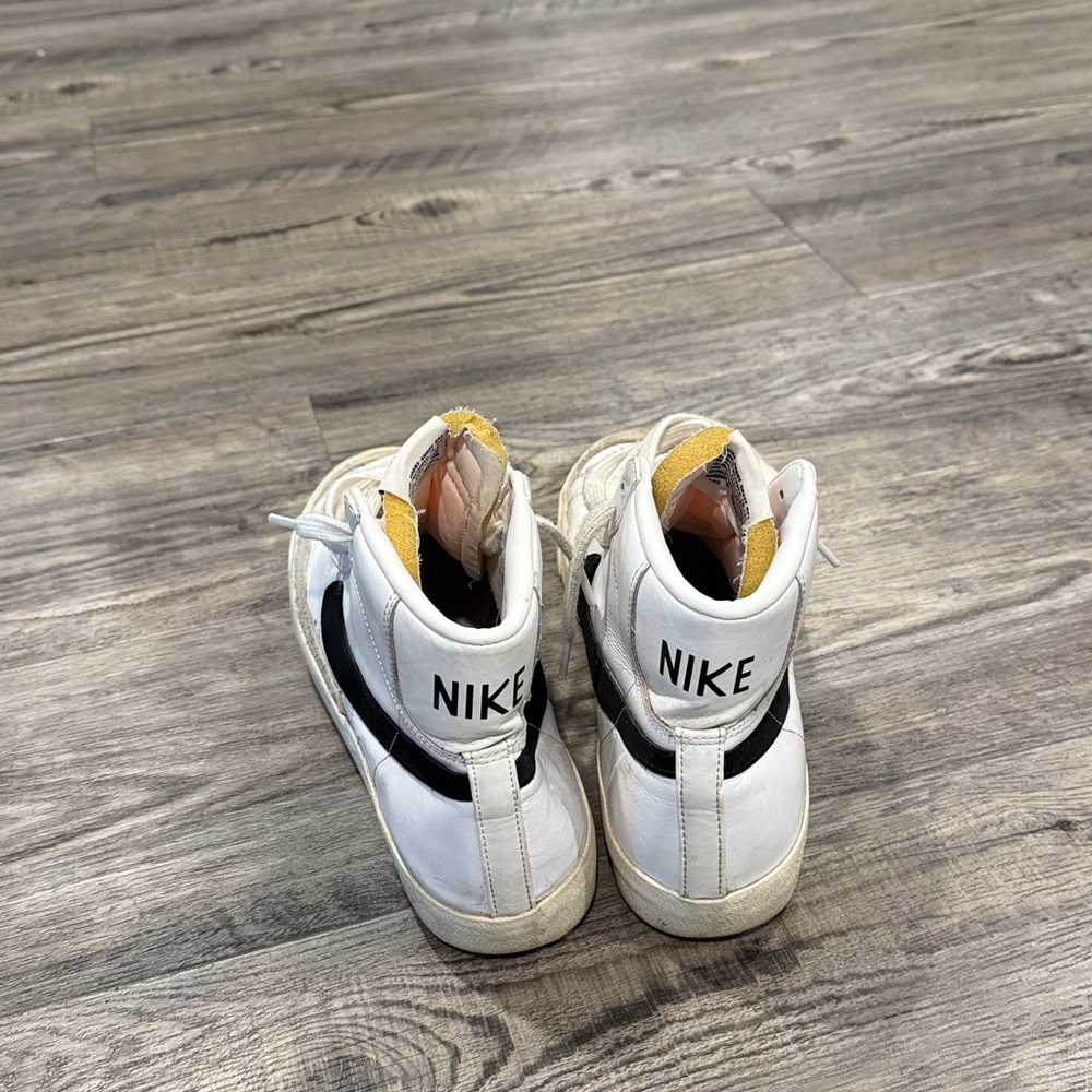Vintage Nike Blazer Mid 77' Men's Sneakers Size 11 Shoes BQ6806-100 - Picture 5 of 11